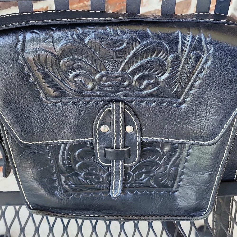 Patricia Nash Black Crossbody - Picture 8 of 12